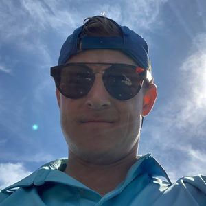 Meet your Posher, Andrew